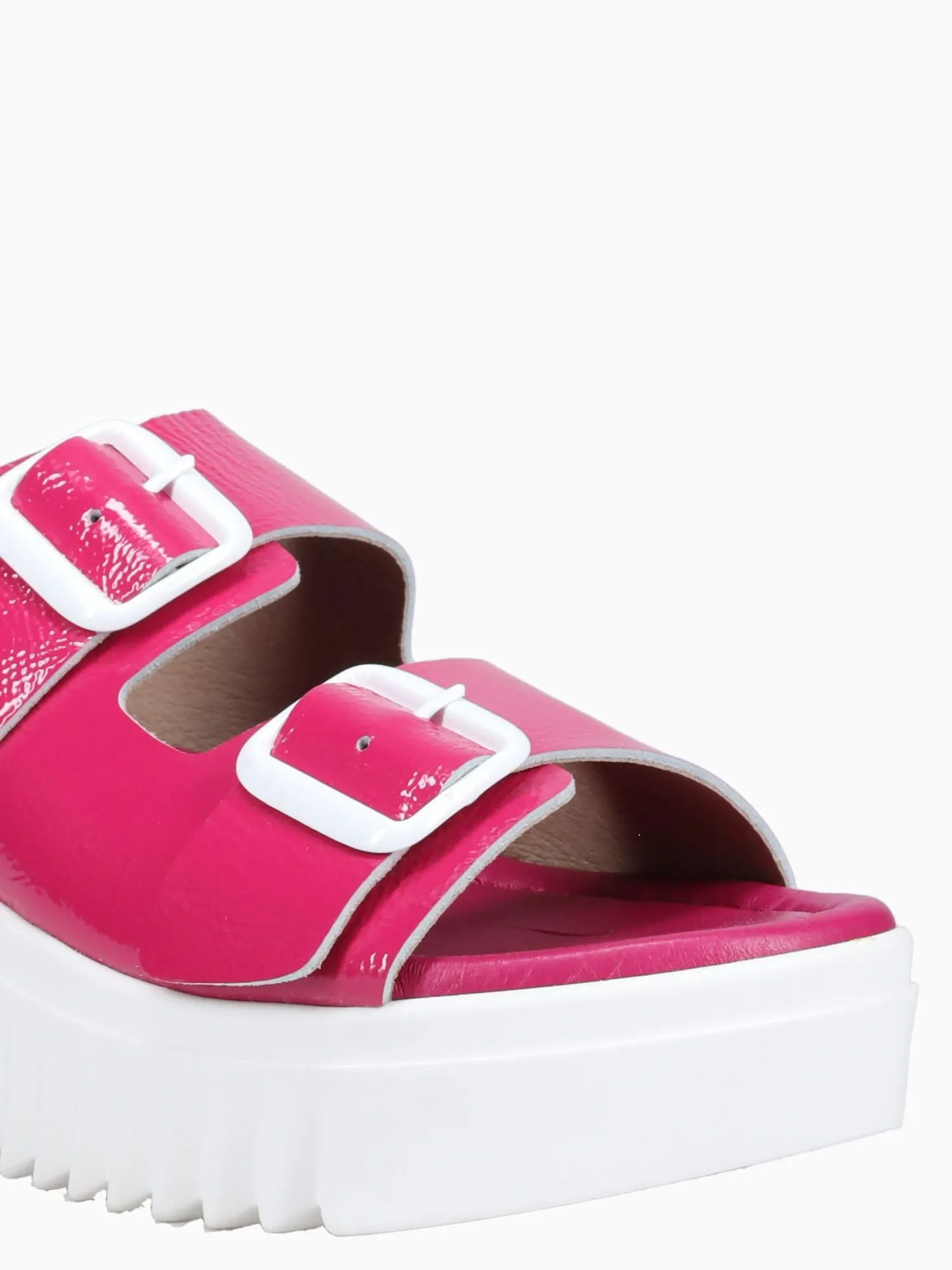 6284 Fuxia Naplak Leather