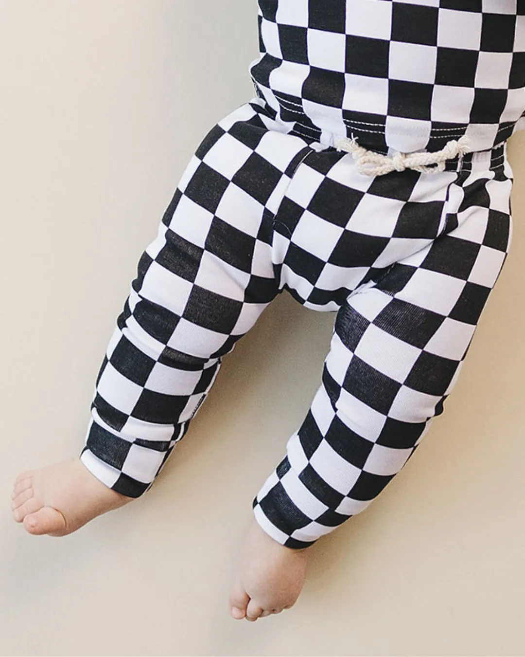 Checkered Smiley Lounge Set | Black