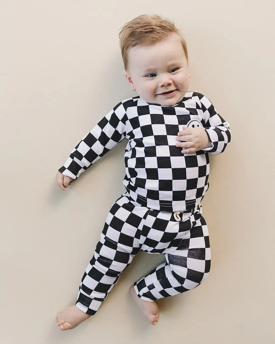 Checkered Smiley Lounge Set | Black