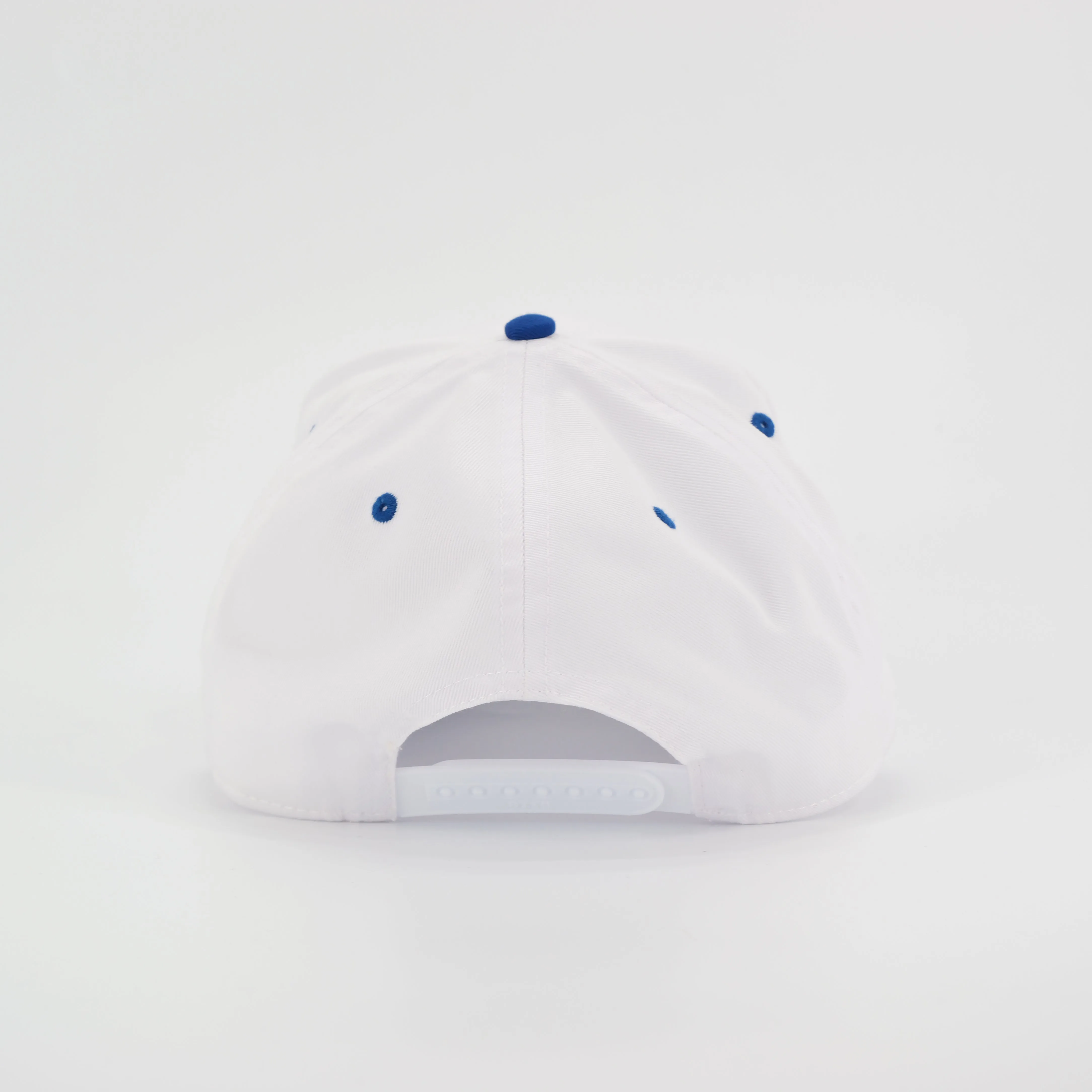 MANUVER HAT WHITE